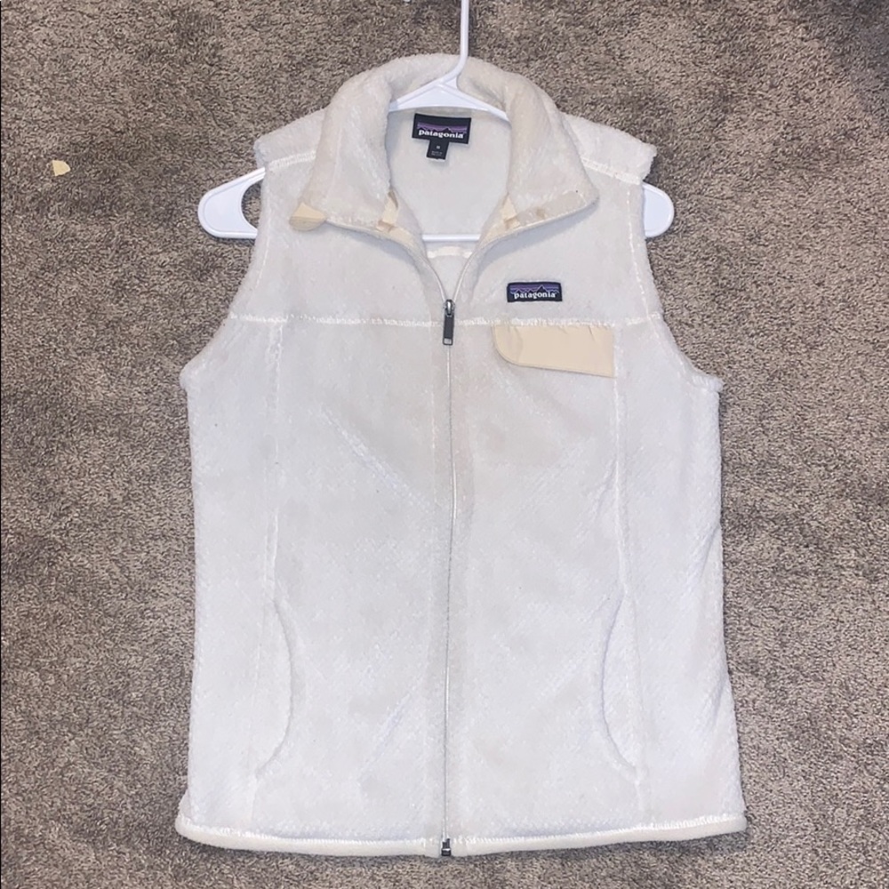 Women’s Cream Patagonia Vest
